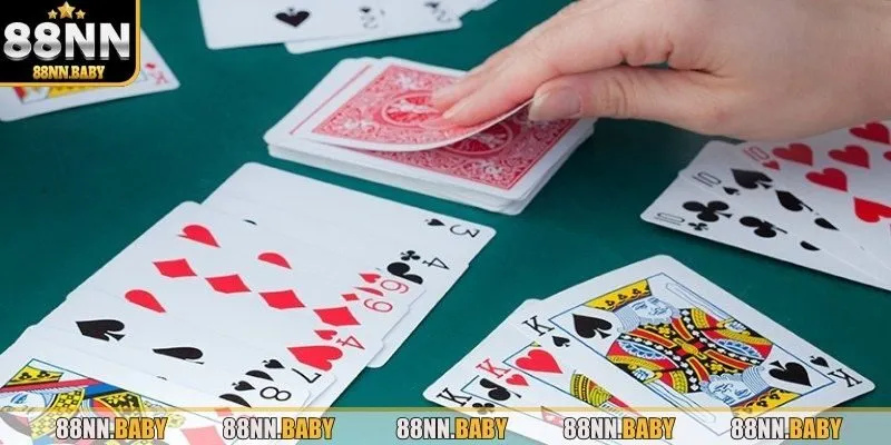 Chiến thuật sắc bén, may mắn tự động tìm đến